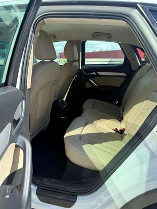 AUDI-Q3-2015