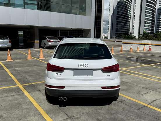 AUDI-Q3-1.4 TFSI ATTRACTION GASOLINA 4P S TRONIC AUDI-Q3-2015