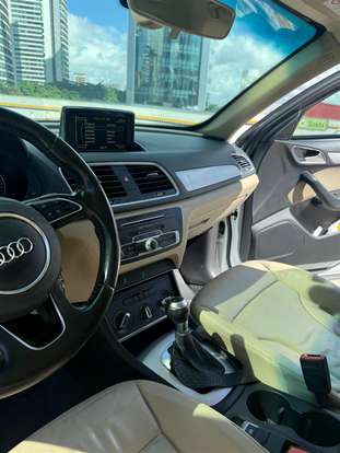 AUDI-Q3-2015