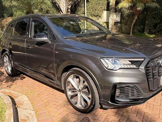 AUDI-Q7-3.0 55 TFSI GASOLINA PERFORMANCE BLACK QUATTRO TIPTRONIC AUDI-Q7-2022