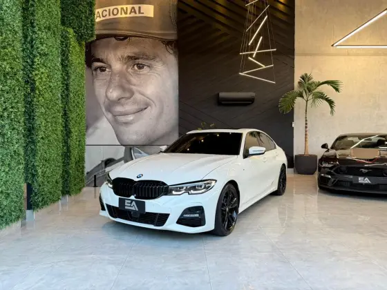 BMW 320i 2.0 16V TURBO FLEX M SPORT AUTOMÁTICO BMW 320i 2.0 16V TURBO FLEX M SPORT AUTOMÁTICO