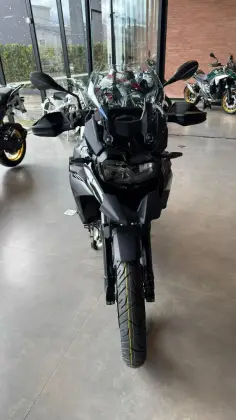 BMW F 800 GS PLUS BMW F 800 GS PLUS