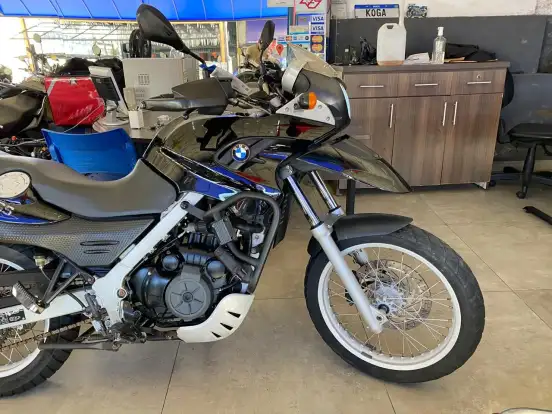 BMW-G 650 GS-2011