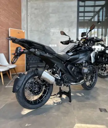 BMW-R 1300 GS TRIPLE BLACK-2026