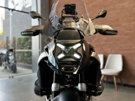 BMW-R 1300 GS TRIPLE BLACK BMW-R 1300 GS TRIPLE BLACK-2026