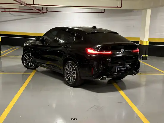 BMW-X4-2024