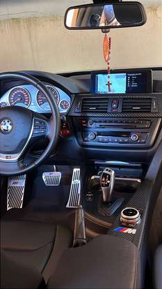 BMW-320i-2013