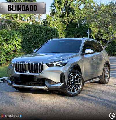 BMW-X1-2023