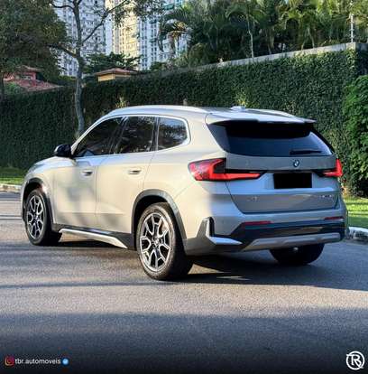 BMW-X1-2023