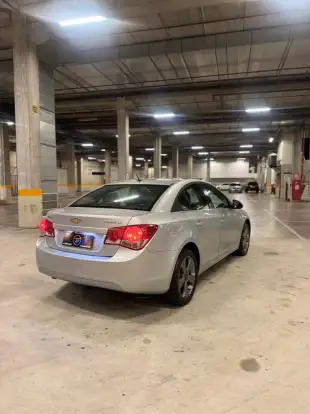 CHEVROLET-CRUZE-2011