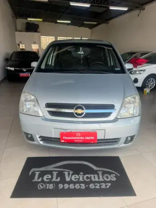 CHEVROLET MERIVA 1.8 MPFI JOY 8V FLEX 4P MANUAL CHEVROLET MERIVA 1.8 MPFI JOY 8V FLEX 4P MANUAL