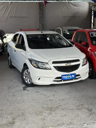 CHEVROLET ONIX 1.0 MPFI JOY 8V FLEX 4P MANUAL CHEVROLET ONIX 1.0 MPFI JOY 8V FLEX 4P MANUAL