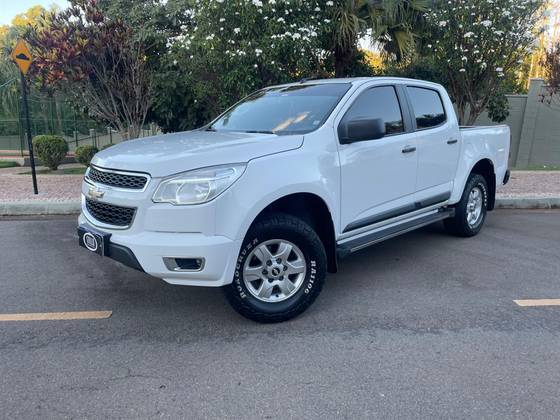 CHEVROLET S10 2.4 LS 4X2 CD 8V FLEX 4P MANUAL