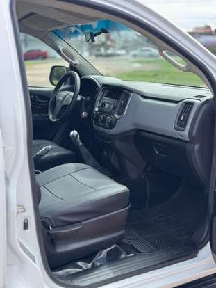CHEVROLET-S10-2.8 16V TURBO DIESEL LS CD 4X4 MANUAL CHEVROLET-S10-2021