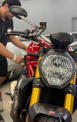 DUCATI MONSTER 1200 S 