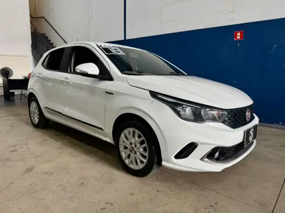 FIAT ARGO 1.8 E.TORQ FLEX PRECISION MANUAL FIAT ARGO 1.8 E.TORQ FLEX PRECISION MANUAL