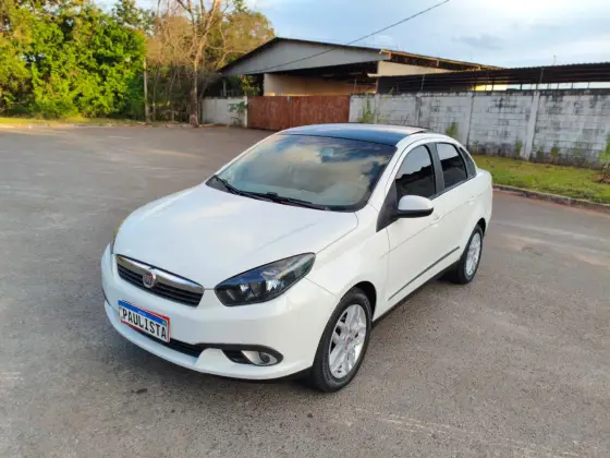 FIAT SIENA 1.6 MPI ESSENCE 16V FLEX 4P AUTOMATIZADO