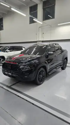 FIAT TORO 1.3 TURBO 270 FLEX ULTRA AT6 FIAT TORO 1.3 TURBO 270 FLEX ULTRA AT6