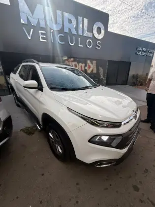 FIAT TORO 1.8 16V EVO FLEX FREEDOM AT6 FIAT TORO 1.8 16V EVO FLEX FREEDOM AT6