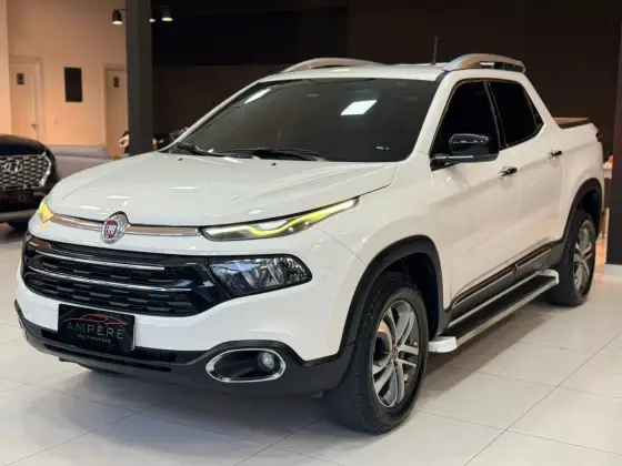 FIAT TORO 2.4 16V MULTIAIR FLEX VOLCANO AT9 FIAT TORO 2.4 16V MULTIAIR FLEX VOLCANO AT9
