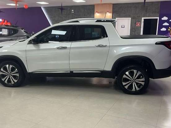 FIAT-TORO-2.0 16V TURBO DIESEL VOLCANO 4WD AT9 FIAT-TORO-2024