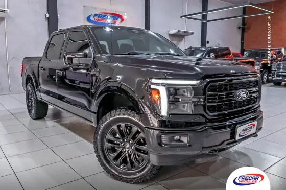 FORD F-150 5.0 V8 GASOLINA CD LARIAT BLACK FX4 AUTOMÁTICO