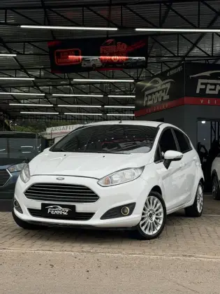 FORD FIESTA 1.6 TITANIUM HATCH 16V FLEX 4P POWERSHIFT FORD FIESTA 1.6 TITANIUM HATCH 16V FLEX 4P POWERSHIFT