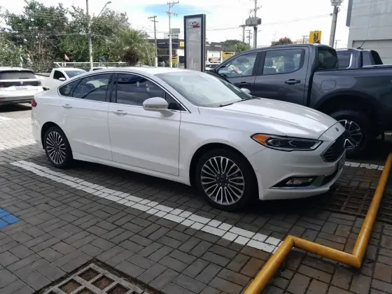FORD FUSION 2.0 TITANIUM AWD 16V GASOLINA 4P AUTOMÁTICO