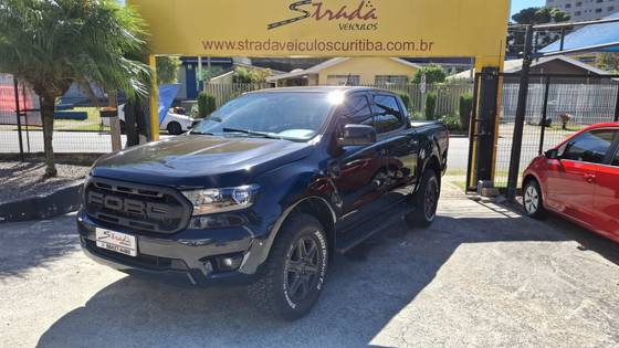 FORD RANGER 2.2 XLS 4X4 CD 16V DIESEL 4P AUTOMÁTICO