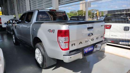 FORD-RANGER-2013