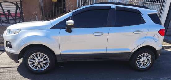 FORD-ECOSPORT-2017
