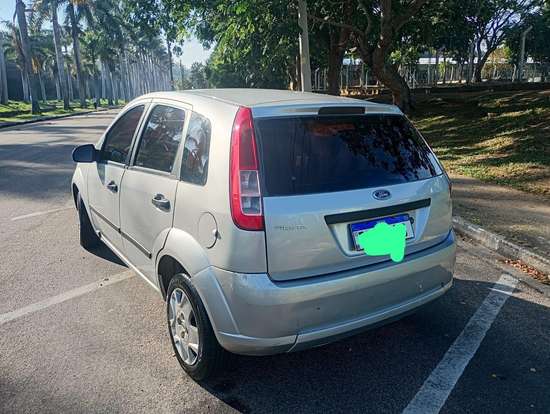 FORD-FIESTA-2007