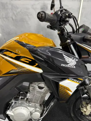 HONDA CB TWISTER ABS HONDA CB TWISTER ABS