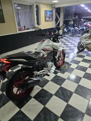 HONDA CB TWISTER HONDA CB TWISTER