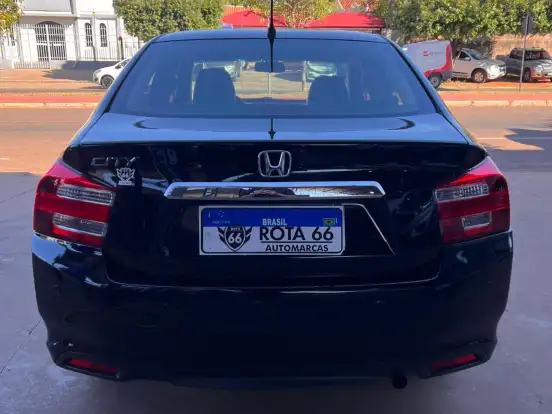 HONDA-CITY-1.5 LX 16V FLEX 4P AUTOMÁTICO HONDA-CITY-2013