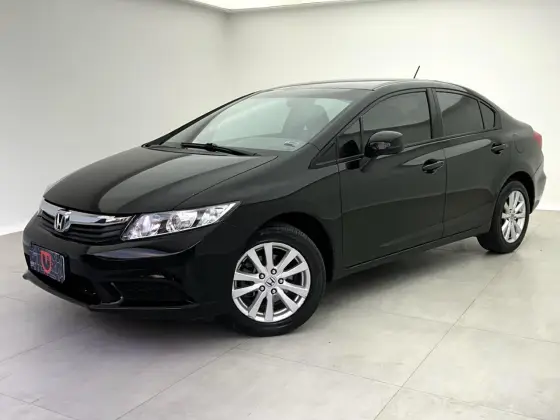 HONDA CIVIC 1.8 LXS 16V FLEX 4P MANUAL