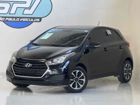 HYUNDAI HB20 1.6 COMFORT PLUS 16V FLEX 4P AUTOMÁTICO HYUNDAI HB20 1.6 COMFORT PLUS 16V FLEX 4P AUTOMÁTICO