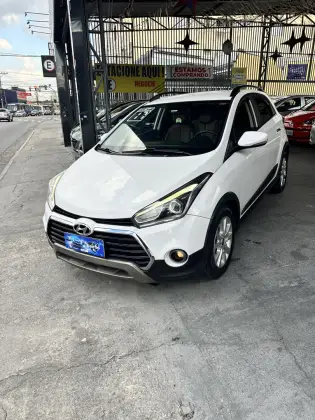 HYUNDAI HB20X 1.6 16V PREMIUM FLEX 4P AUTOMÁTICO