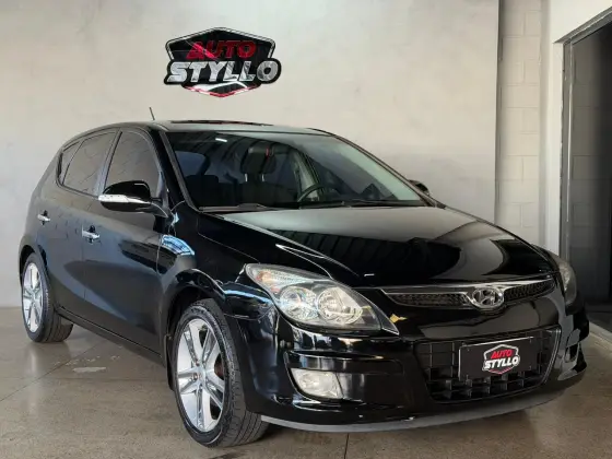 HYUNDAI I30 2.0 MPFI GLS 16V GASOLINA 4P MANUAL HYUNDAI I30 2.0 MPFI GLS 16V GASOLINA 4P MANUAL