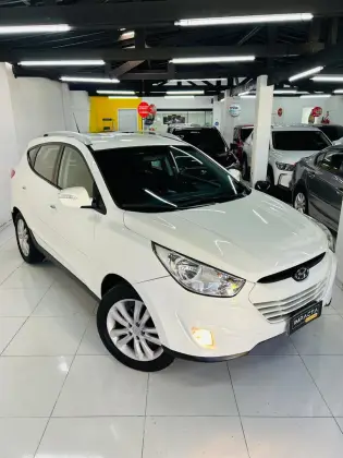 HYUNDAI IX35 2.0 MPI 4X2 16V GASOLINA 4P MANUAL HYUNDAI IX35 2.0 MPI 4X2 16V GASOLINA 4P MANUAL