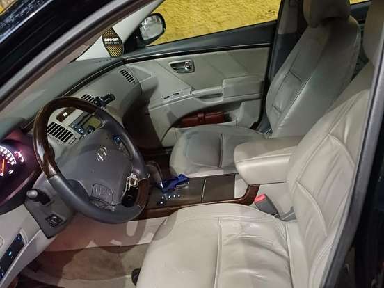 HYUNDAI-AZERA-3.3 MPFI GLS SEDAN V6 24V GASOLINA 4P AUTOMÁTICO HYUNDAI-AZERA-2010