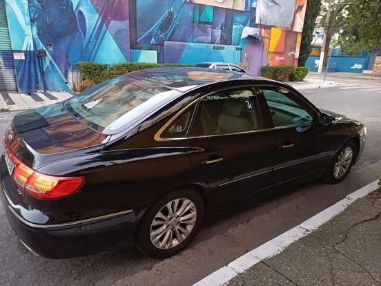 HYUNDAI-AZERA-3.3 MPFI GLS SEDAN V6 24V GASOLINA 4P AUTOMÁTICO HYUNDAI-AZERA-2010