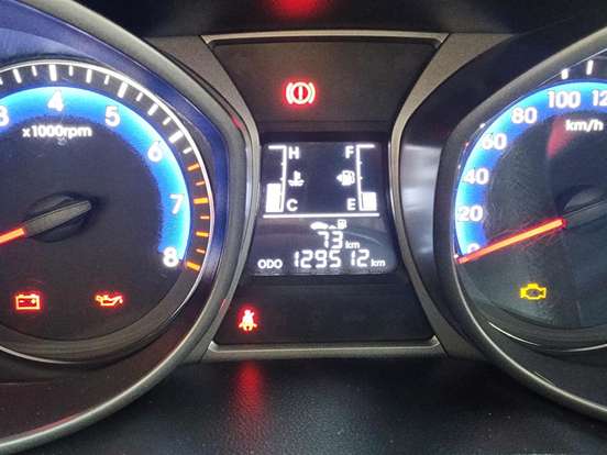 HYUNDAI-HB20-1.6 COMFORT PLUS 16V FLEX 4P MANUAL HYUNDAI-HB20-2017
