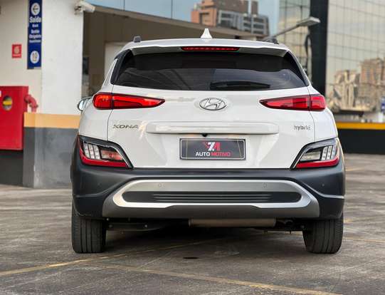 HYUNDAI-KONA-2023