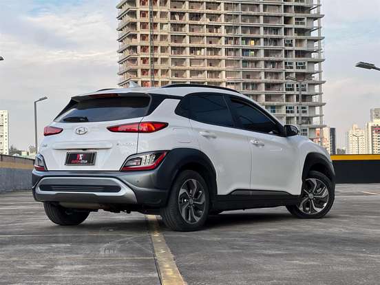 HYUNDAI-KONA-2023