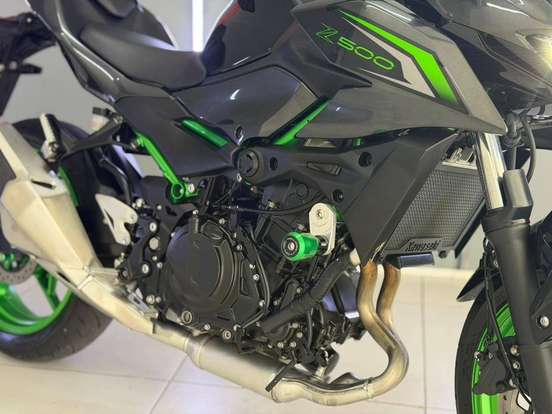 KAWASAKI-Z500 SE KAWASAKI-Z500 SE-2025