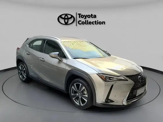LEXUS UX 250h 2.0 VVT-I HYBRID DYNAMIC CVT LEXUS UX 250h 2.0 VVT-I HYBRID DYNAMIC CVT