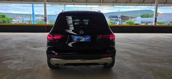 MERCEDES-BENZ-GLB 200-2021