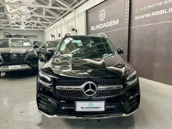 MERCEDES-BENZ-GLB 220-2.0 MHEV AMG LINE 4MATIC 8G-DCT MERCEDES-BENZ-GLB 220-2025
