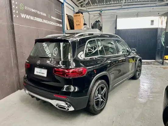 MERCEDES-BENZ-GLB 220-2.0 MHEV AMG LINE 4MATIC 8G-DCT MERCEDES-BENZ-GLB 220-2025